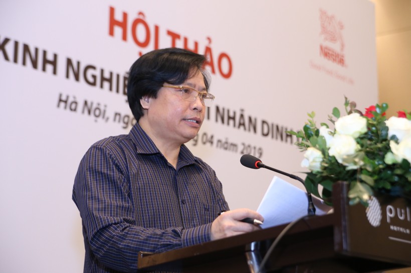 TS Trương Đình Bắc phát biểu tại hội thảo.