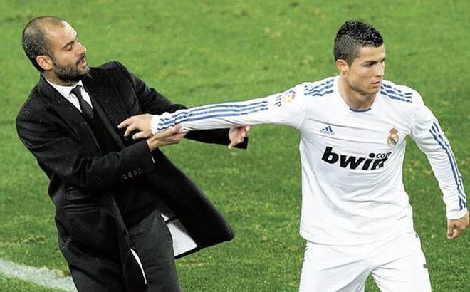 Juventus “ủ mưu”, Pep Guardiola về làm thầy Ronaldo?