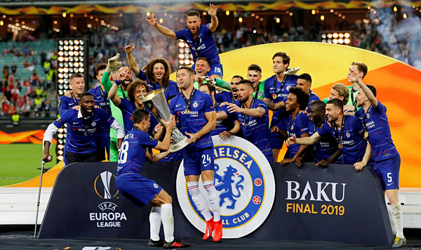 Với bốn danh hiệu lớn ở châu Âu kể từ khi bóng đá Anh hội nhập trở lại mùa 1991-1992, Chelsea sánh ngang Man Utd