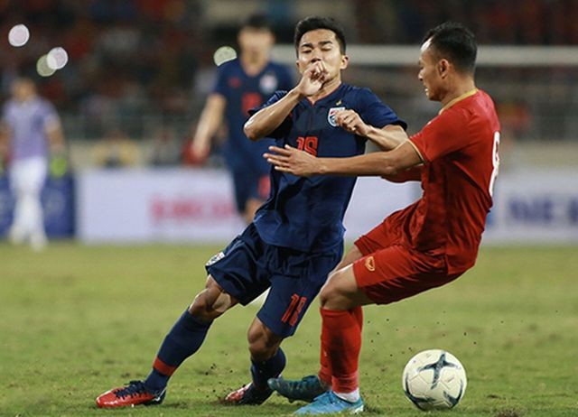 Trọng Hoàng bị treo giò trong trận đấu với Malaysia.