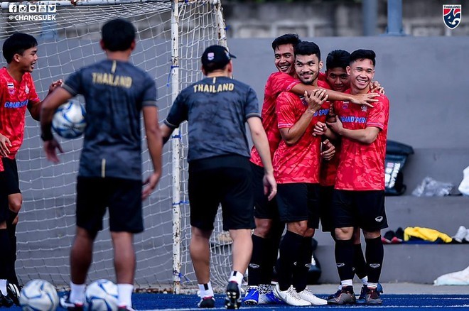 Các cầu thủ Thái Lan đang hướng tới tấm huy chương vàng SEA Games 2019.