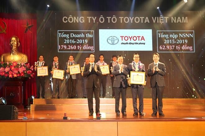 Toyota Việt Nam được vinh danh tại lễ tôn vinh Người nộp thuế tiêu biểu năm 2020.