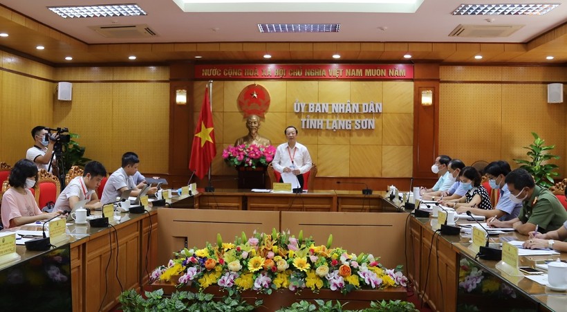 Thứ trưởng Phạm Ngọc Thưởng phát biểu chỉ đạo tại cuộc làm việc với Ban chỉ đạo kỳ thi tốt nghiệp THPT năm 2021 tỉnh Lạng Sơn.