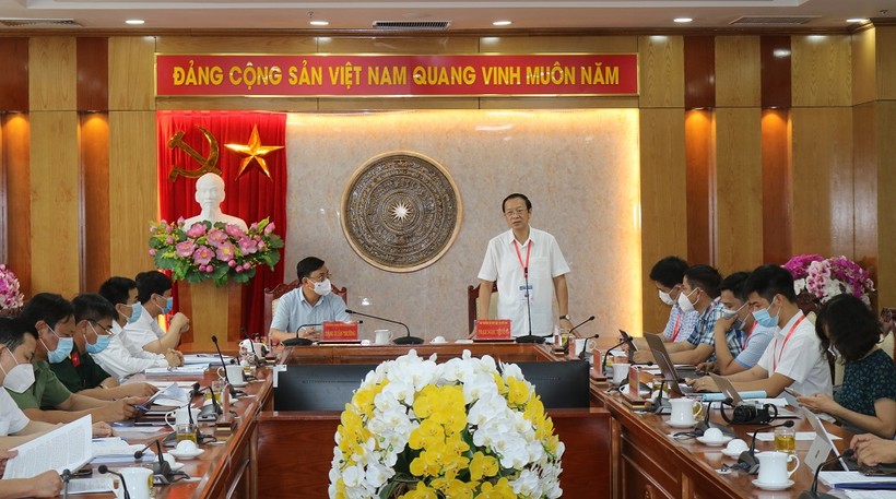 Thứ trưởng Phạm Ngọc Thưởng phát biểu chỉ đạo tại cuộc làm việc với Ban chỉ đạo kỳ thi tốt nghiệp THPT năm 2021 tỉnh Thái Nguyên